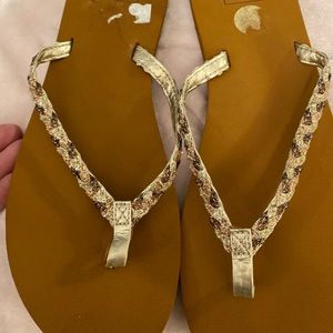 Sandals /flip flops